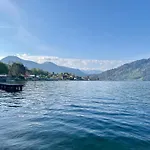 Palace am See