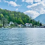 Palace am See